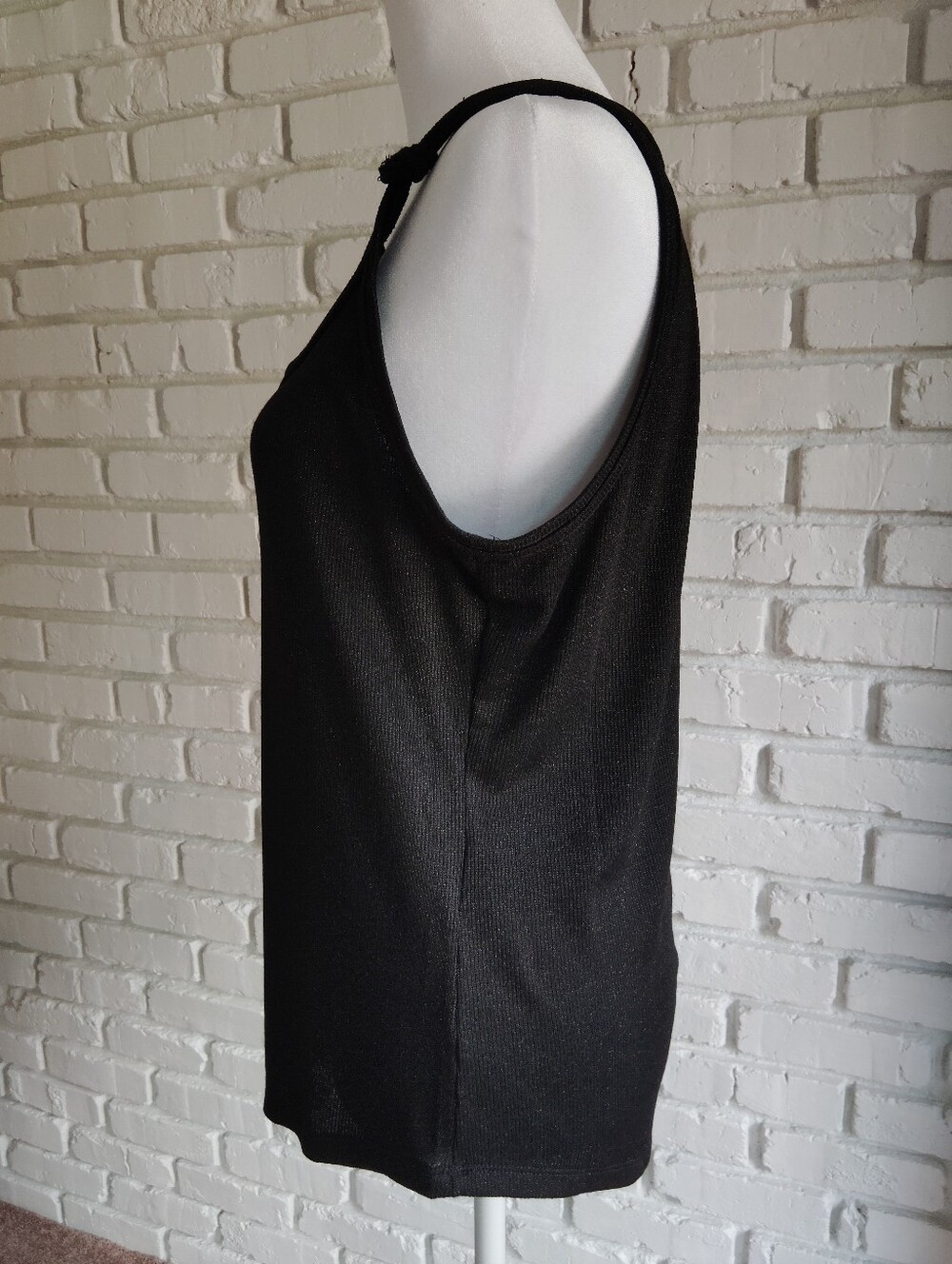 White House Black Market Metallic Knotted Shoulder Tank, sz S - Picture 3 of 8